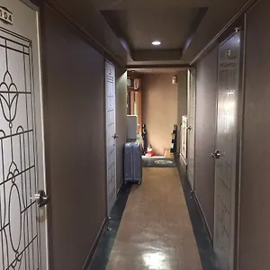 2* Motel B